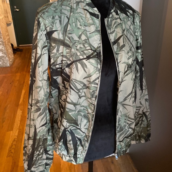 NWT Massimo Dutti Green Leaves print zip up windbreaker w/ pockets size S - Picture 2 of 9
